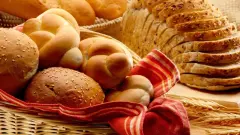 Bayat Ekmekleri Asla Atmayın! Fırından Yeni Çıkmış Gibi Tazeleyen 5 Dakikalık Yöntem